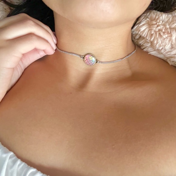 Mermaid Scale Choker Necklace - Picture 3 of 6